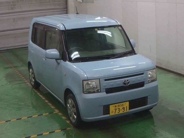 3084 Toyota Pixis space L575A 2013 г. (JU Niigata)